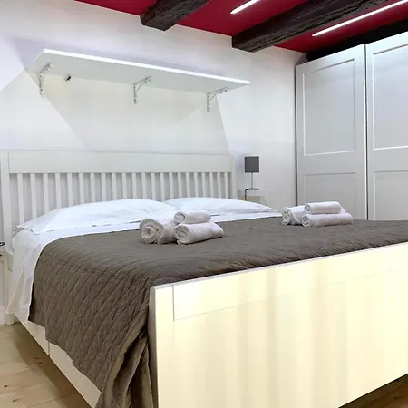 De Cesare53 By Domusextra * Naples